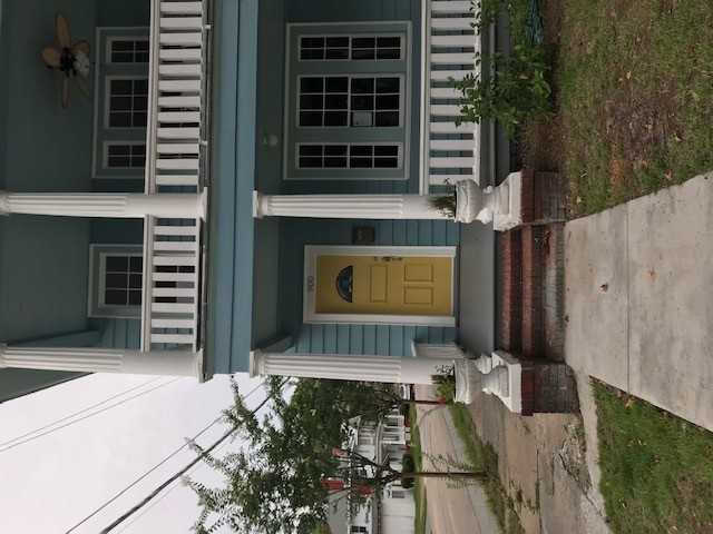 900 E Park Ave - Photo 2 of 13