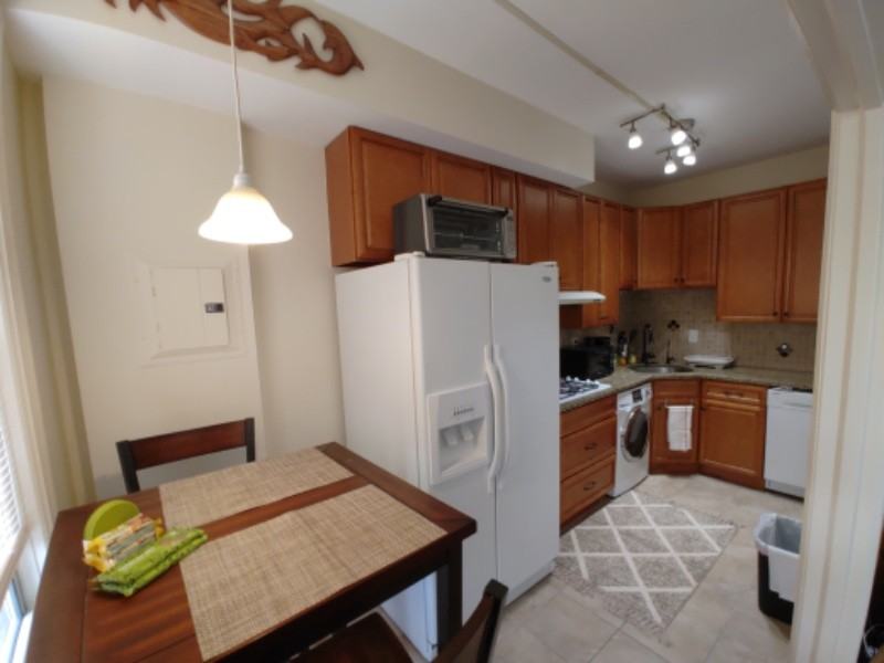 3446 Connecticut Ave Nw - Photo 5 of 36