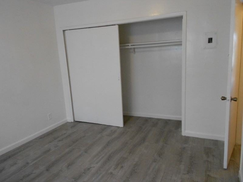 4702 Westth St - Photo 7 of 8