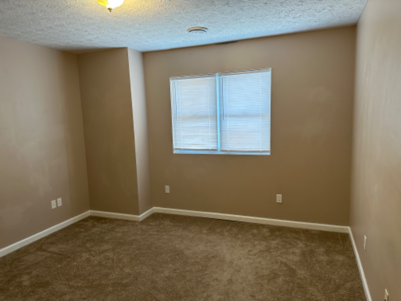 3406 Collins Ferry Rd - Photo 2 of 7