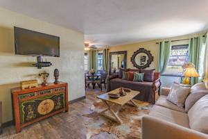 featured image of 600 Oakridge Blvd #6