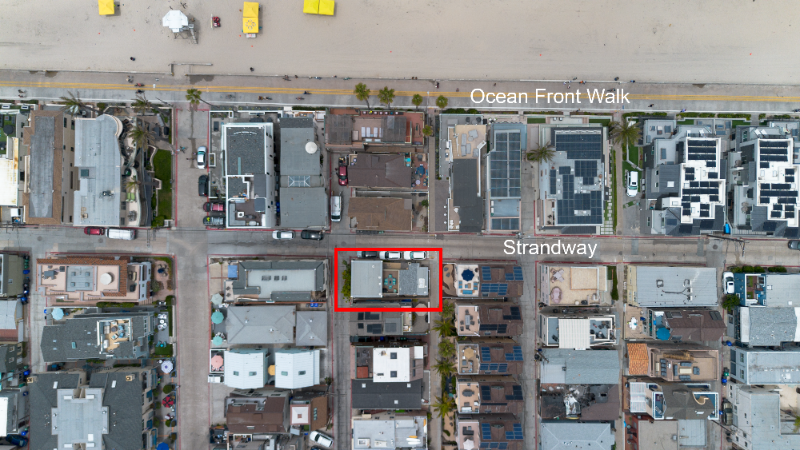 717 Portsmouth Ct - Photo 3 of 48