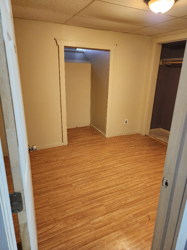 15 Hughes Ave - Photo 2 of 11