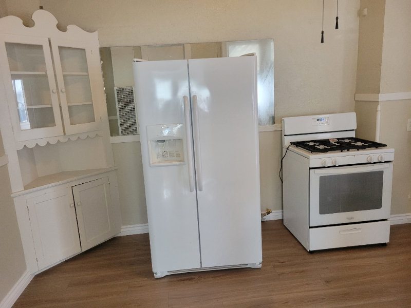 4024 5th St #1R - Photo 3 of 22