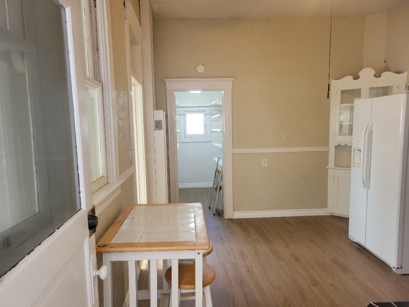 4024 5th St #1R - Photo 7 of 22