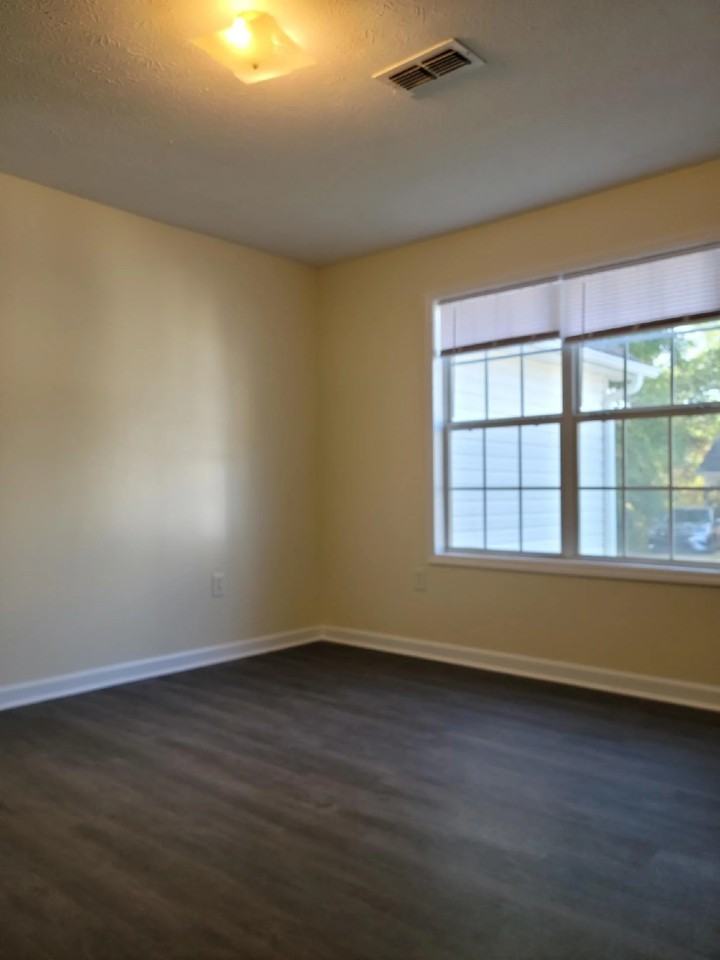 209 E Wilson St #130 - Photo 6 of 13