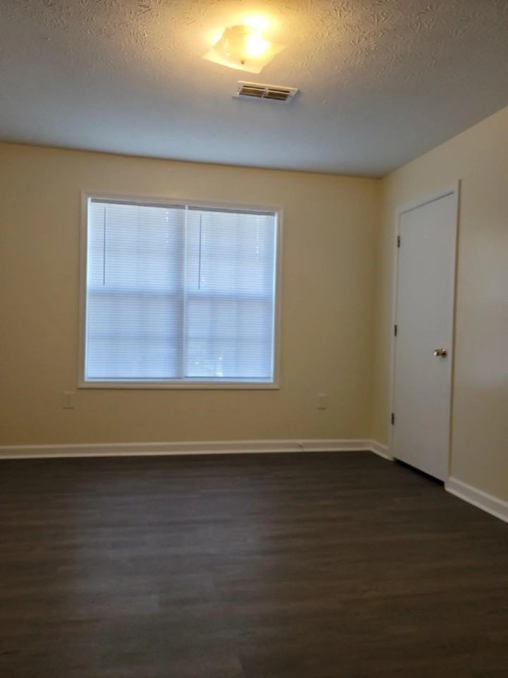 209 E Wilson St #130 - Photo 7 of 13