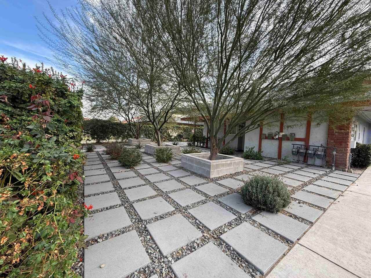 821 Karma Ct #D - Photo 4 of 26