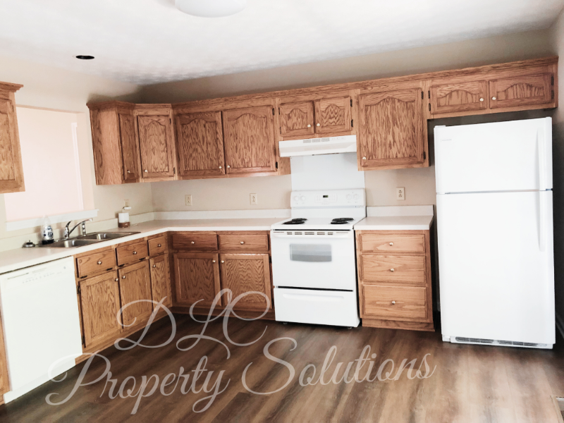 254 Elder Dr - Photo 2 of 12