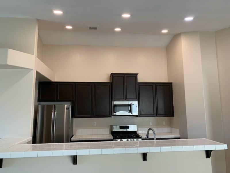9219 Canyon View Ave - Photo 6 of 34
