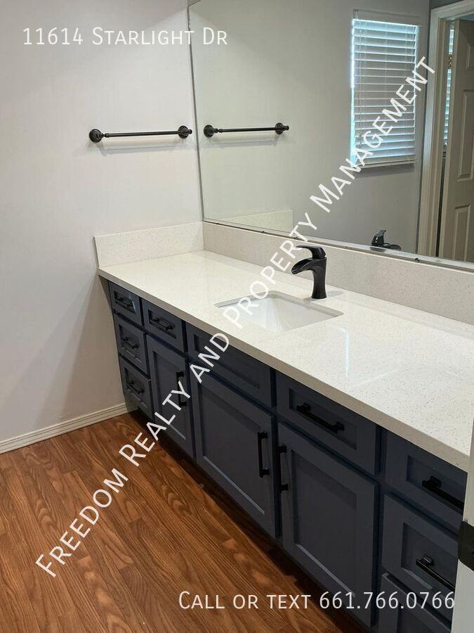 11614 Starlight Dr - Photo 2 of 21