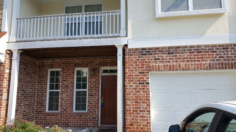 404 Saint Claire Dr - Photo 2 of 25