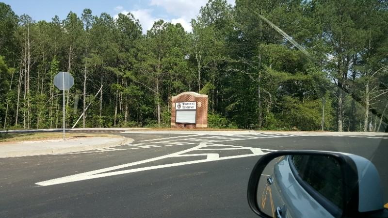 404 Saint Claire Dr - Photo 6 of 25