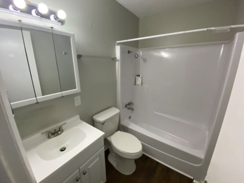 101 Mckellar Ct #C - Photo 3 of 6