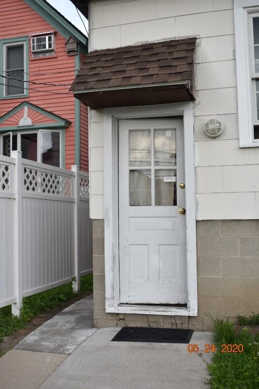 533 Elizabeth St #2 - Photo 6 of 13