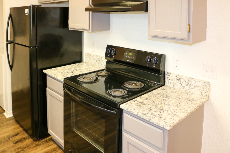 2485 N Brophy Cir - Photo 7 of 37