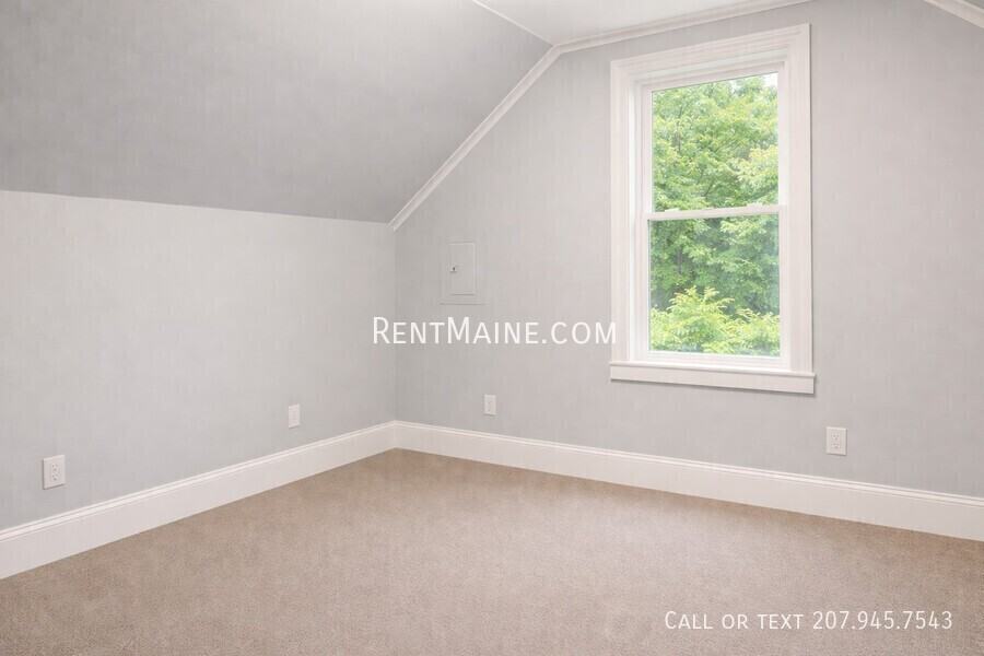 496 Main St #2 - Photo 5 of 19