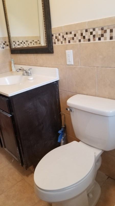 301 Culbreth Ave - Photo 6 of 15