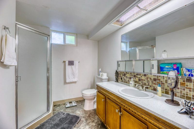 35 Upham St #B - Photo 7 of 11