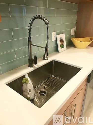 827 Villa Ave - Photo 2 of 16