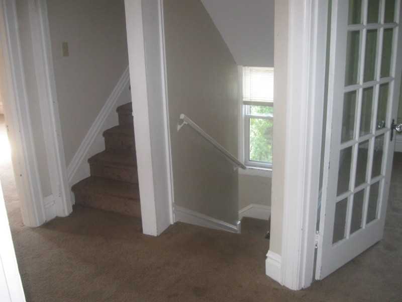 919 13th St #2 - Photo 3 of 15