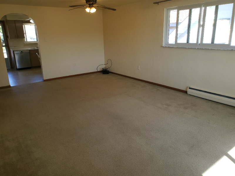 239 Boden Ave - Photo 5 of 18