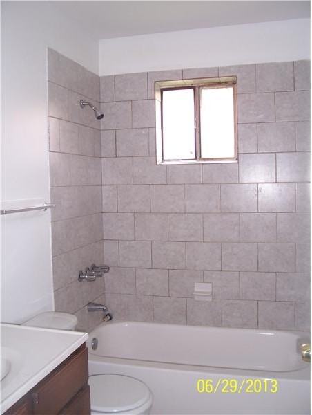 406 Dubarry Pl - Photo 4 of 5