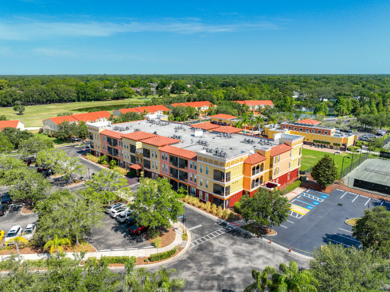13941 Clubhouse Dr #306