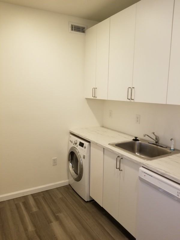 7612 Carteret Rd - Photo 6 of 16