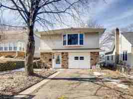 featured image of 1649 Fernwood St