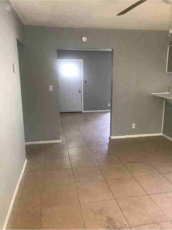 12326 Trailing Oaks St - Photo 4 of 26