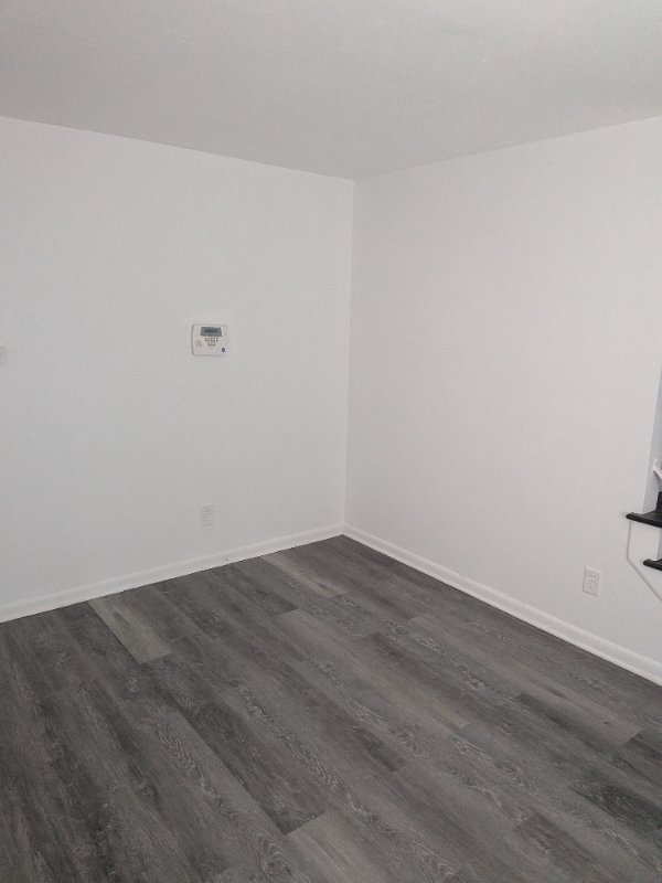 2347 Linden Ave #1 - Photo 5 of 19