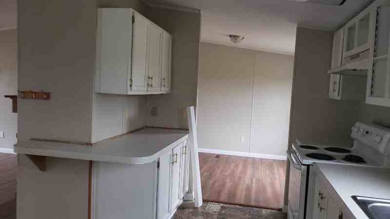 1124 Eulalia Ln - Photo 7 of 17