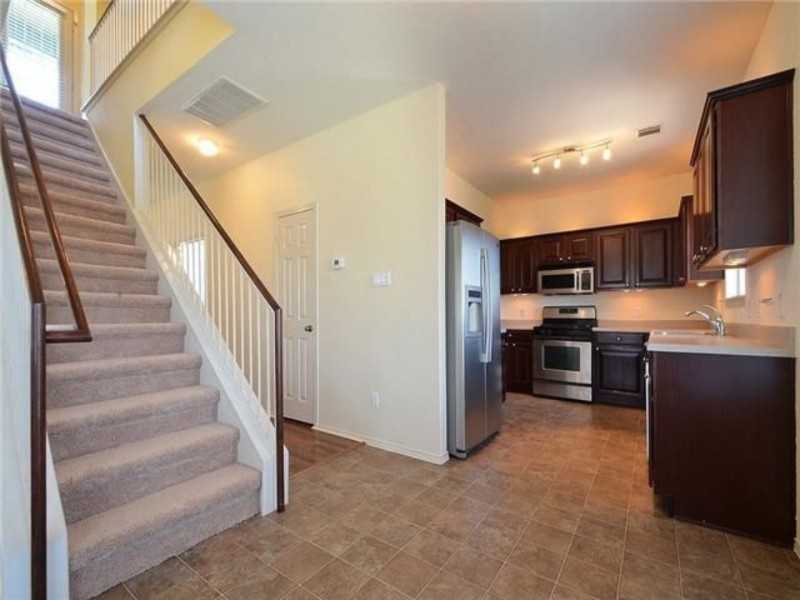 4584 Mather - Photo 5 of 23