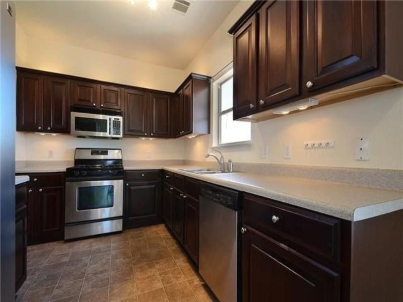 4584 Mather - Photo 6 of 23