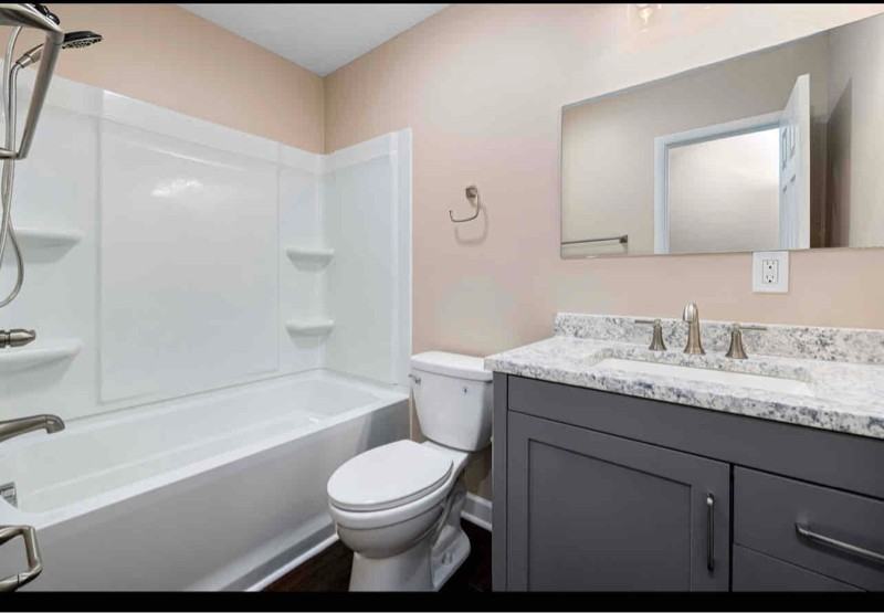 1008 E Club Blvd - Photo 5 of 8