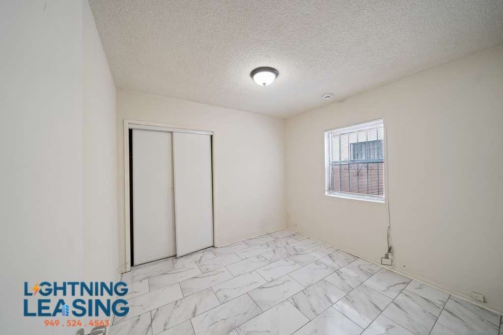 8633 Denver Ave #2 - Photo 4 of 11