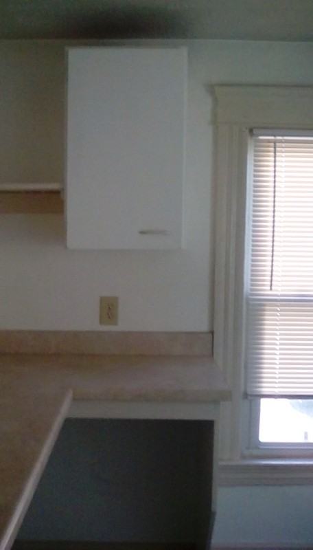 2311 W 7th St #2 - Photo 3 of 11