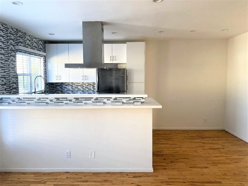 1433 9th St #F - Photo 6 of 20