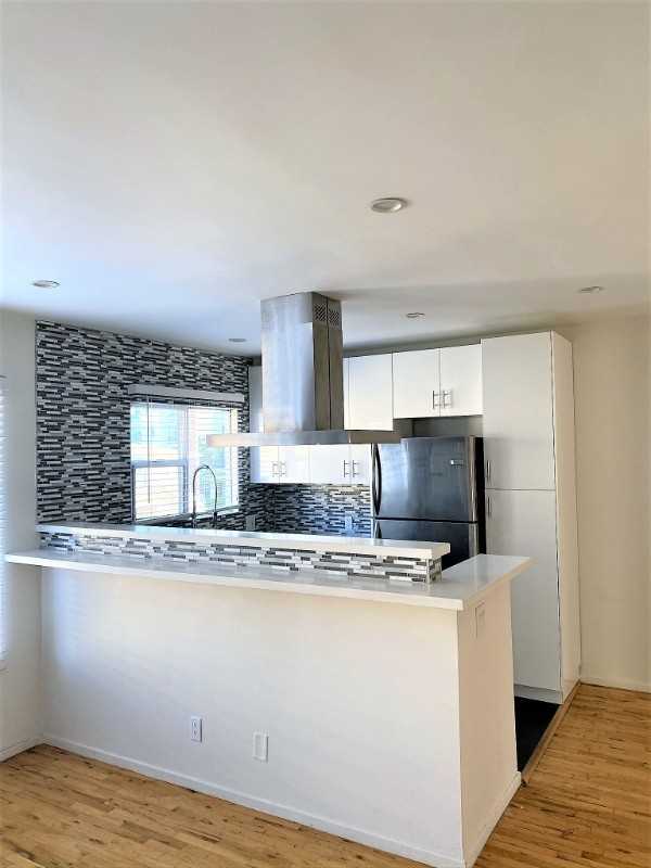 1433 9th St #F - Photo 7 of 20