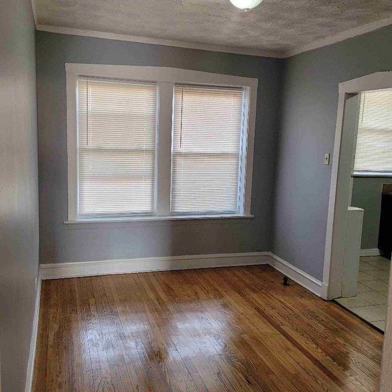6625 S Greenwood Ave #3 - Photo 4 of 10