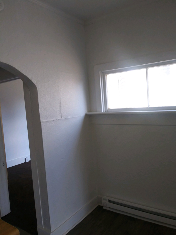 1024 W Marion Ave - Photo 4 of 6