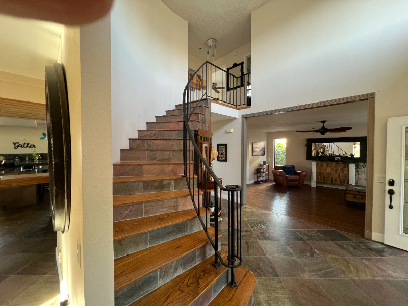 2825 Brandeis Dr - Photo 6 of 17