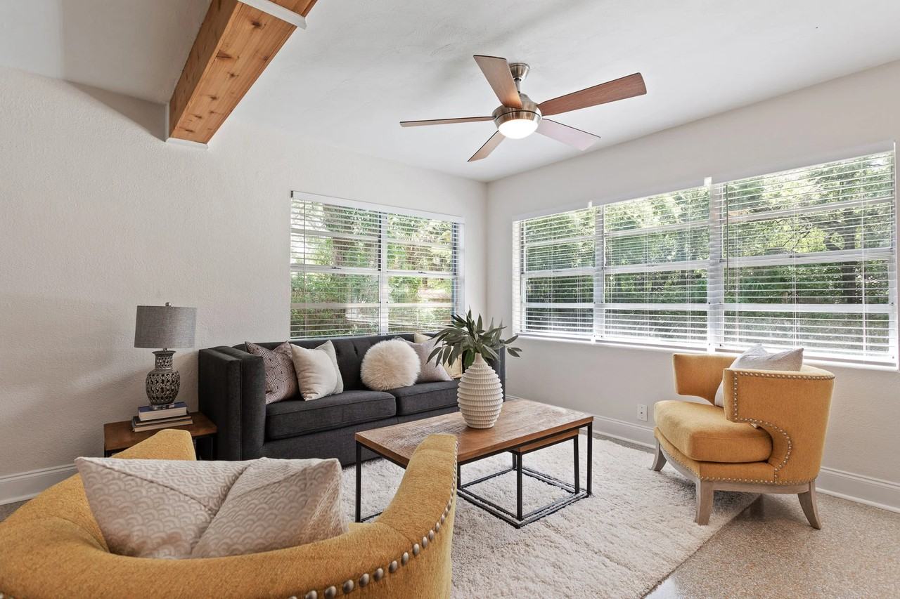 2356 Coldstream Dr - Photo 2 of 21