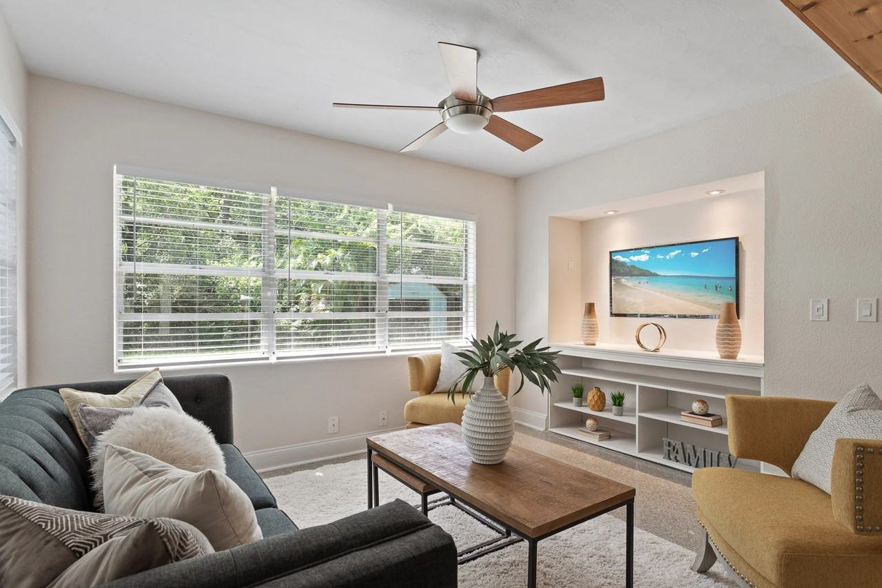 2356 Coldstream Dr - Photo 3 of 21