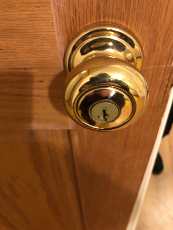 2400 W 27th St #2F - Photo 3 of 4