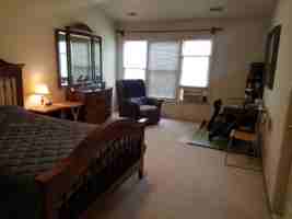 featured image of 1213 Woodbrook Ct