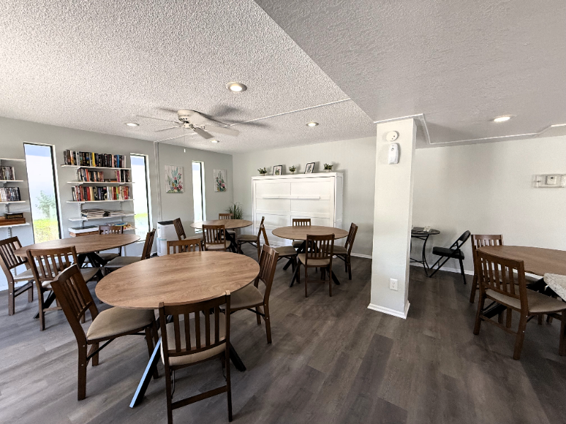 9231 N 99th Ave - Photo 6 of 22