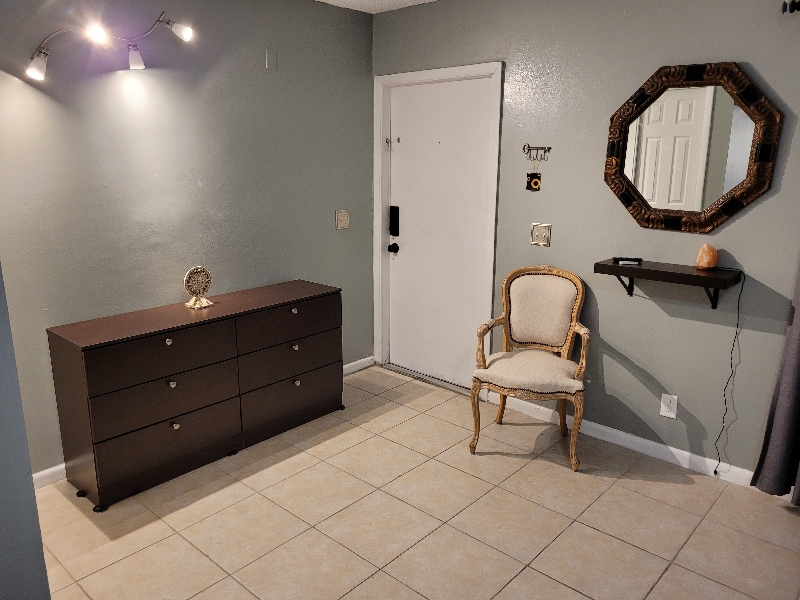 129 Seterrace #1 - Photo 4 of 41