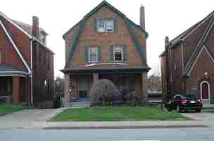 featured image of 5435 5th Ave #2